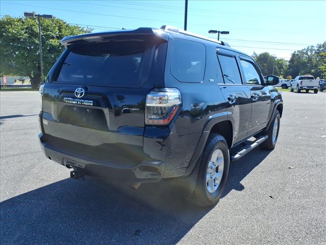 2022 Toyota 4Runner SR5