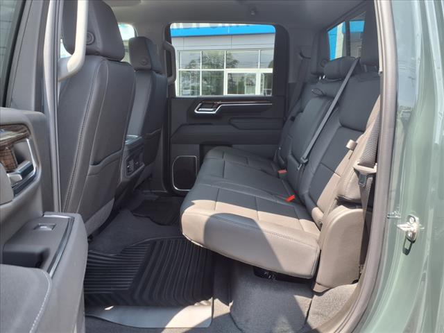 2025 Chevrolet Silverado 2500HD LT 4x4 Crew Cab 6.75 ft. box 159 in. WB