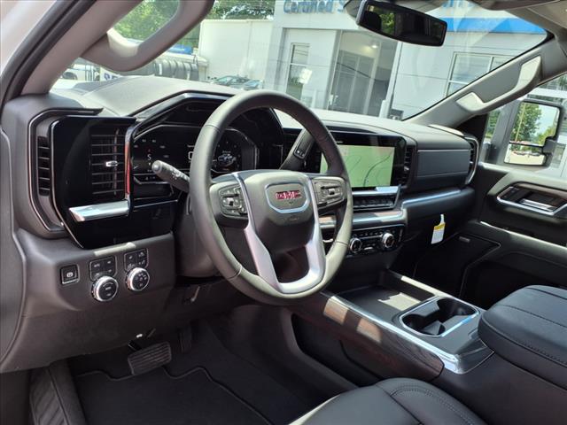 2025 GMC Sierra 2500HD SLT 4x4 Crew Cab 6.75 ft. box 159 in. WB