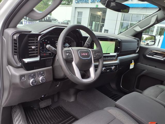2025 GMC Sierra 1500 SLE