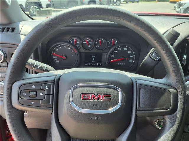 2024 GMC Sierra 1500 Pro 4x4 Regular Cab 8 ft. box 139.6 in. WB