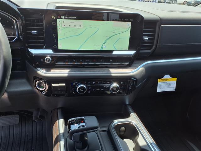 2025 GMC Sierra 1500 SLT 4x4 Crew Cab 5.75 ft. box 147.4 in. WB