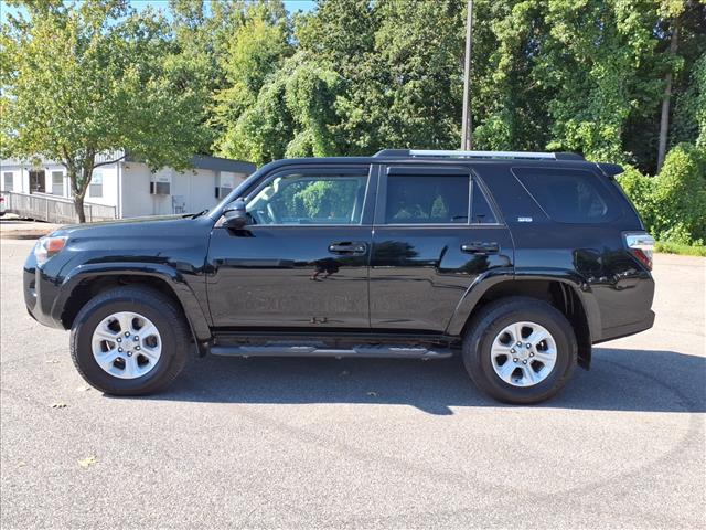 2022 Toyota 4Runner SR5