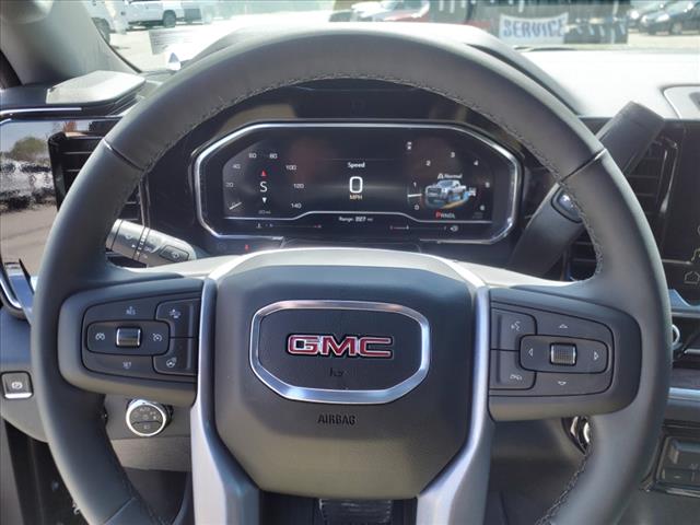 2025 GMC Sierra 2500HD SLT 4x4 Crew Cab 6.75 ft. box 159 in. WB