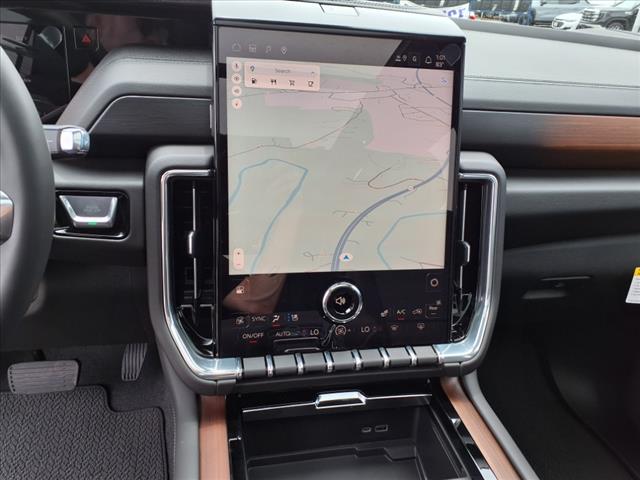 2025 GMC Yukon Denali 4x4