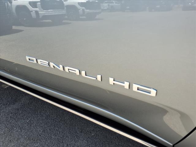2025 GMC Sierra 2500HD Denali Ultimate