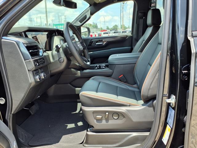 2025 GMC Yukon AT4
