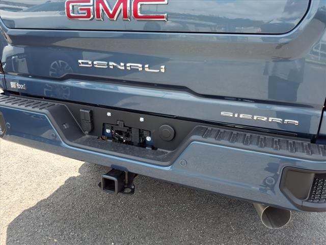 2025 GMC Sierra 2500HD Denali
