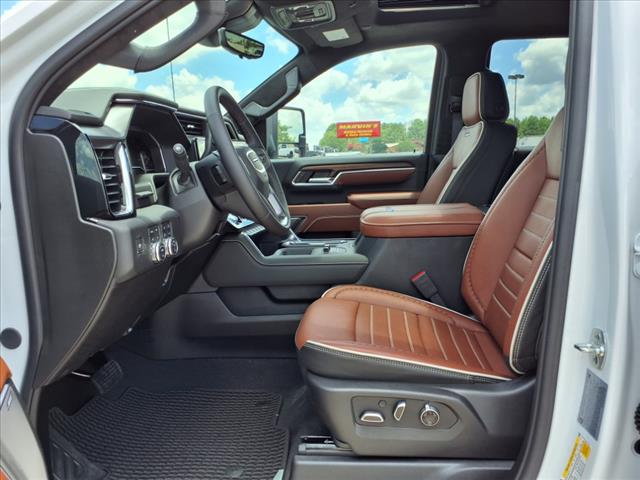 2025 GMC Sierra 2500HD Denali Ultimate