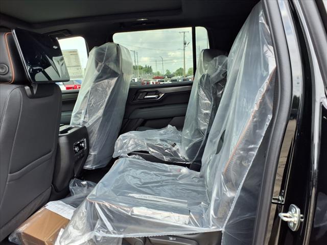2025 GMC Yukon XL AT4