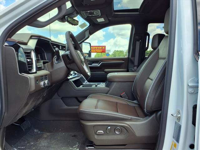 2025 GMC Sierra 2500HD Denali
