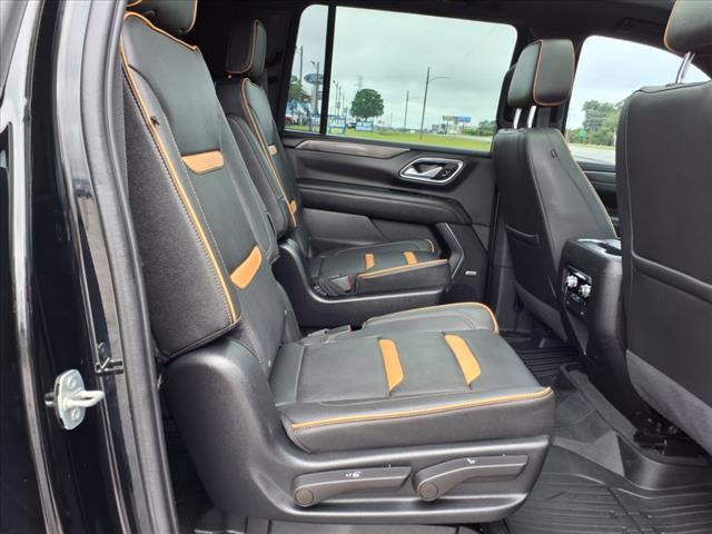 2022 GMC Yukon XL AT4