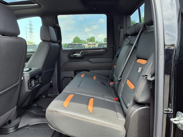 2025 GMC Sierra 2500HD Denali