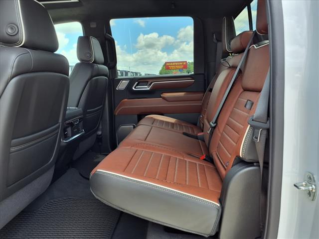 2025 GMC Sierra 2500HD Denali Ultimate
