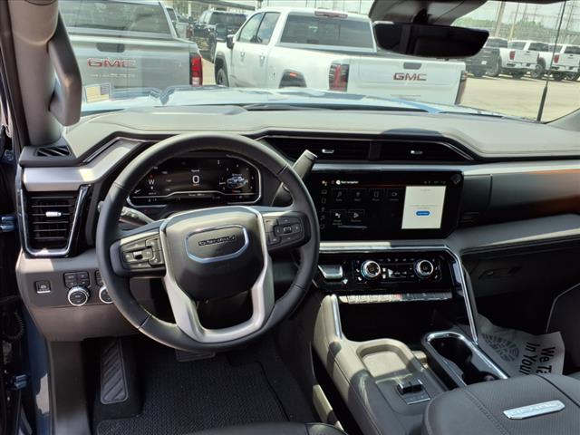 2025 GMC Sierra 2500HD Denali