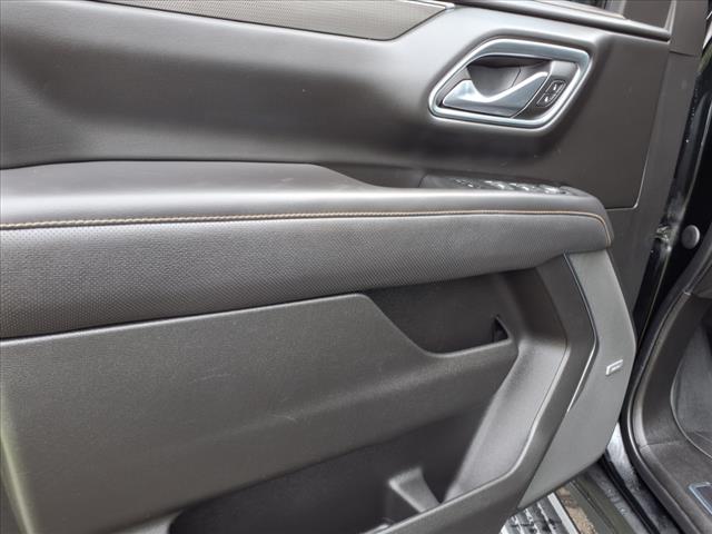 2022 GMC Yukon XL AT4