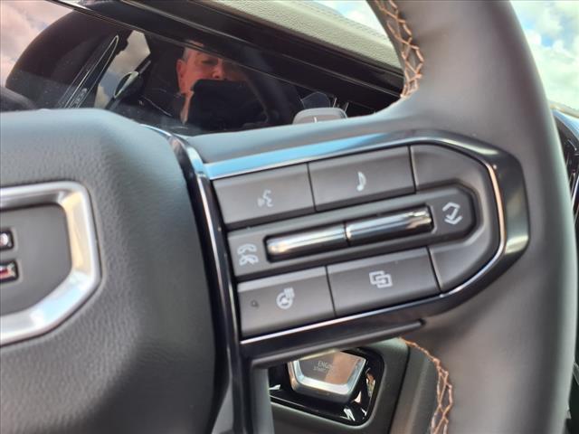 2025 GMC Yukon XL AT4