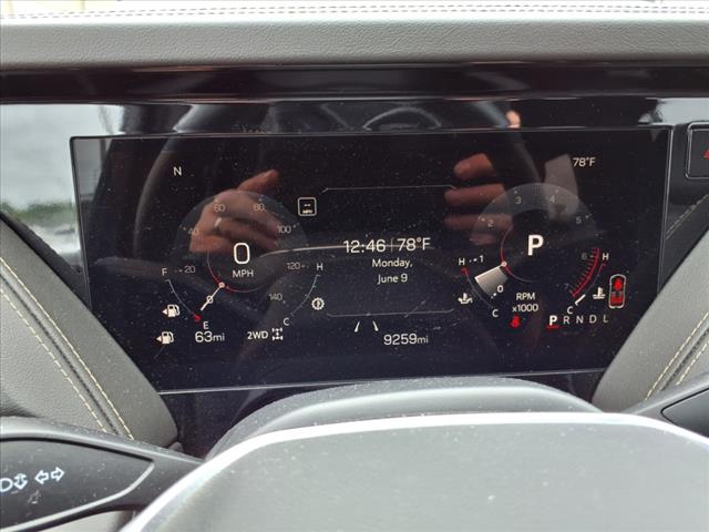 2025 GMC Yukon Elevation