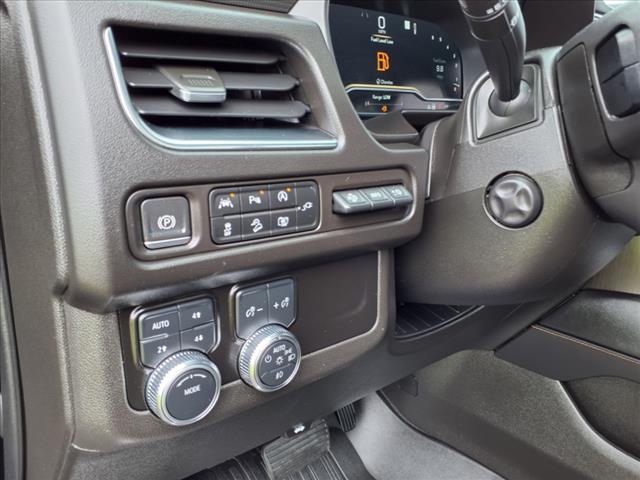2022 GMC Yukon XL AT4