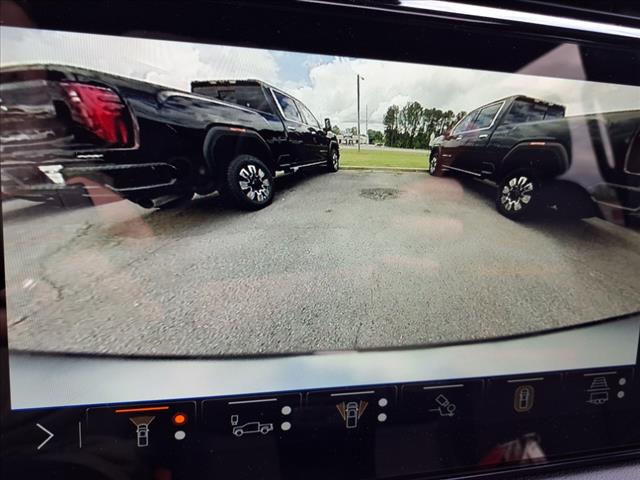 2025 GMC Sierra 2500HD AT4