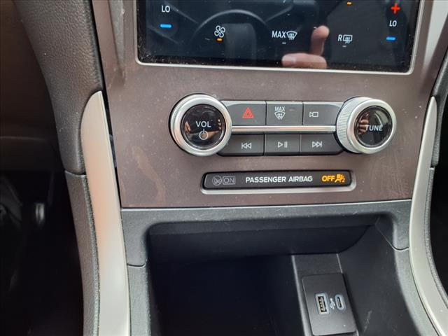 2021 Ford Edge SE