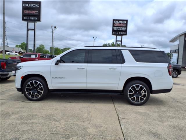 2022 Chevrolet Suburban RST