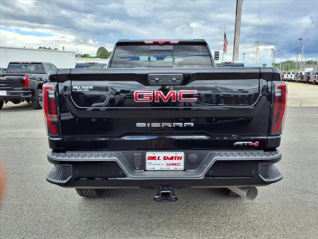 2025 GMC Sierra 2500HD AT4