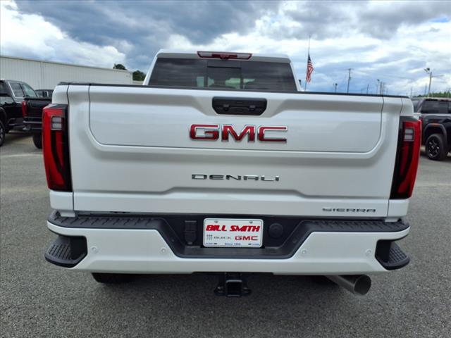 2025 GMC Sierra 2500HD Denali