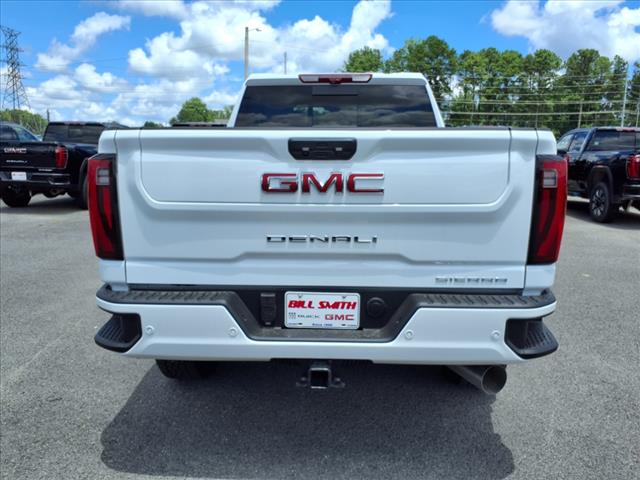 2025 GMC Sierra 2500HD Denali