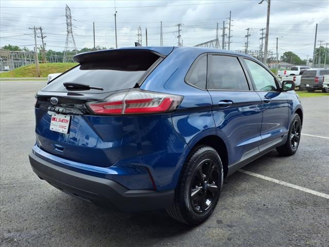 2021 Ford Edge SE