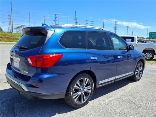 2020 Nissan Pathfinder Platinum