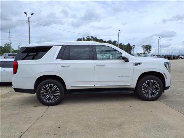 2025 GMC Yukon Elevation
