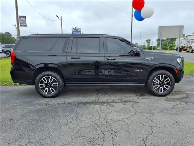 2022 GMC Yukon XL AT4