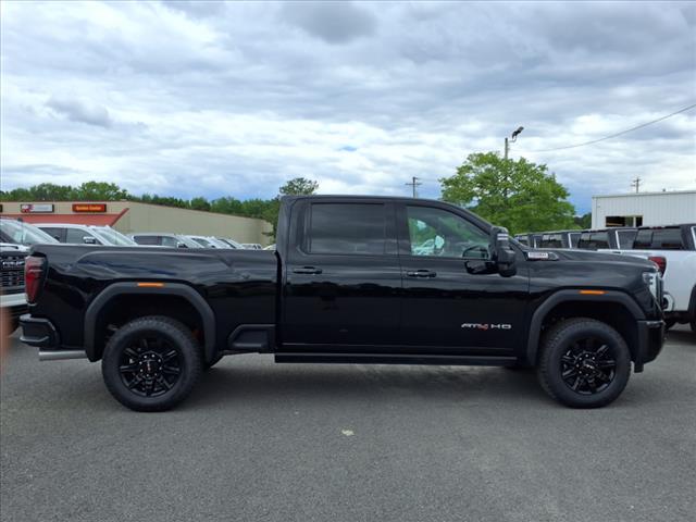 2025 GMC Sierra 2500HD AT4