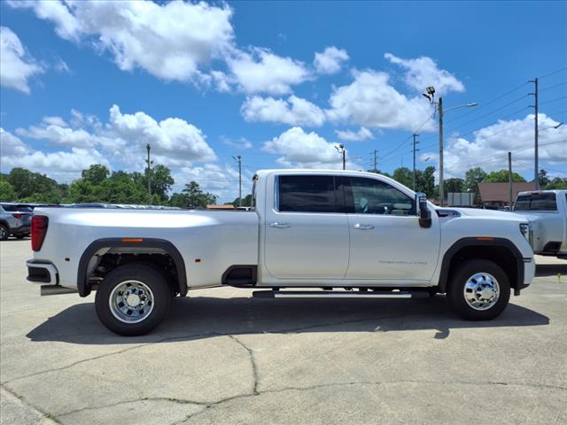2025 GMC Sierra 3500HD Denali
