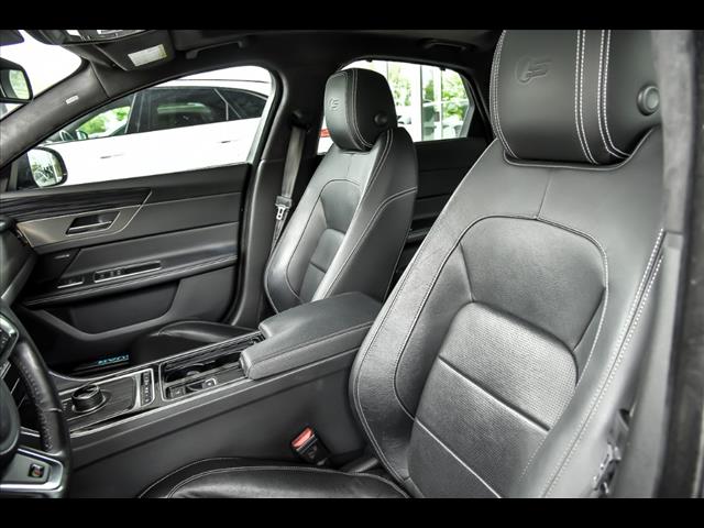 2017 Jaguar XF S