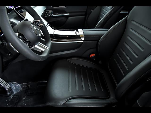 2025 Mercedes-Benz GLC GLC 300 4MATIC