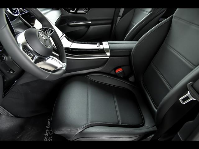 2025 Mercedes-Benz GLC GLC 300 4MATIC