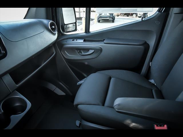 2025 Mercedes-Benz Sprinter 3500