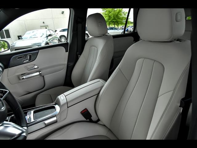 GLB 250 4MATIC SUV