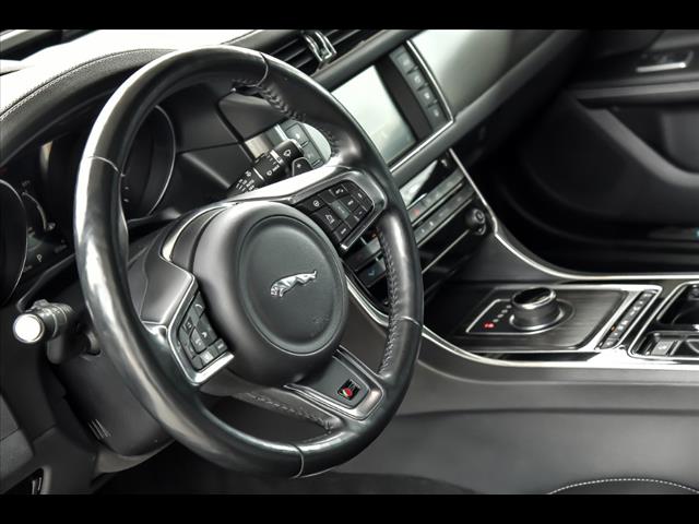 2017 Jaguar XF S