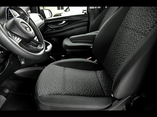 2023 Mercedes-Benz Metris Passenger