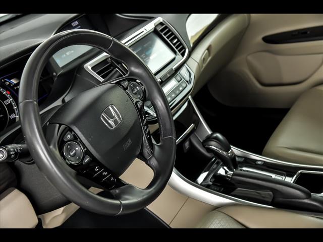 2017 Honda Accord Hybrid EX-L