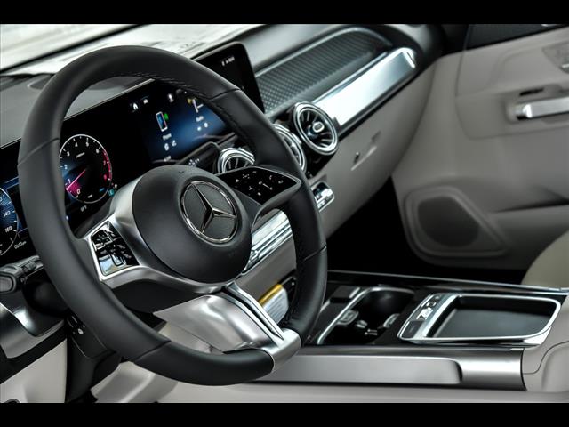 GLB 250 4MATIC SUV