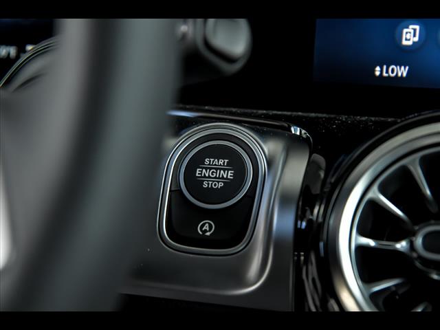 GLB 250 4MATIC SUV