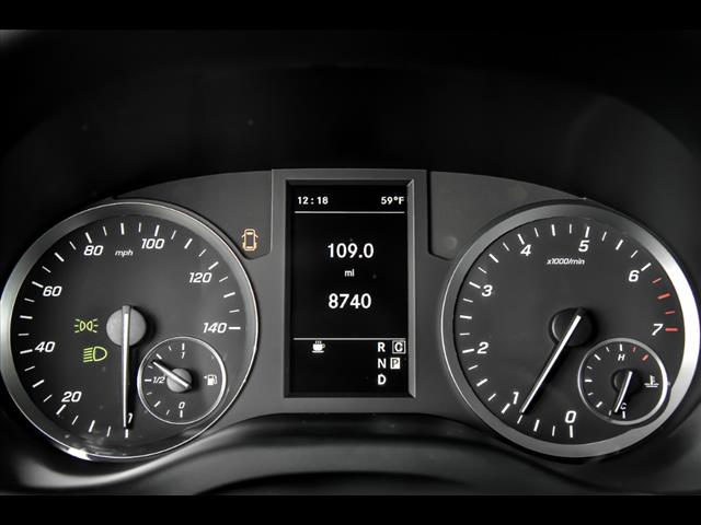 2023 Mercedes-Benz Metris Passenger