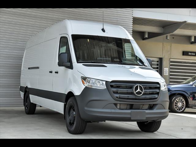 2025 Mercedes-Benz Sprinter 2500