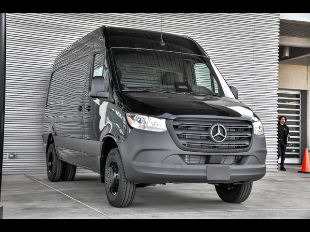 2025 Mercedes-Benz Sprinter 3500