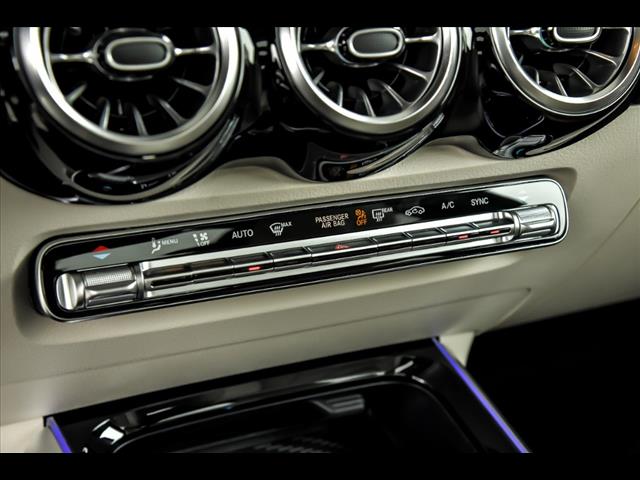 2025 Mercedes-Benz GLB GLB 250 4MATIC