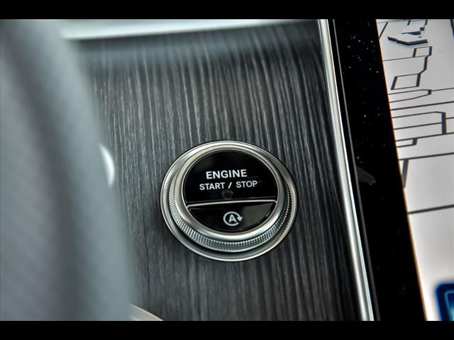 2025 Mercedes-Benz GLC GLC 300 4MATIC